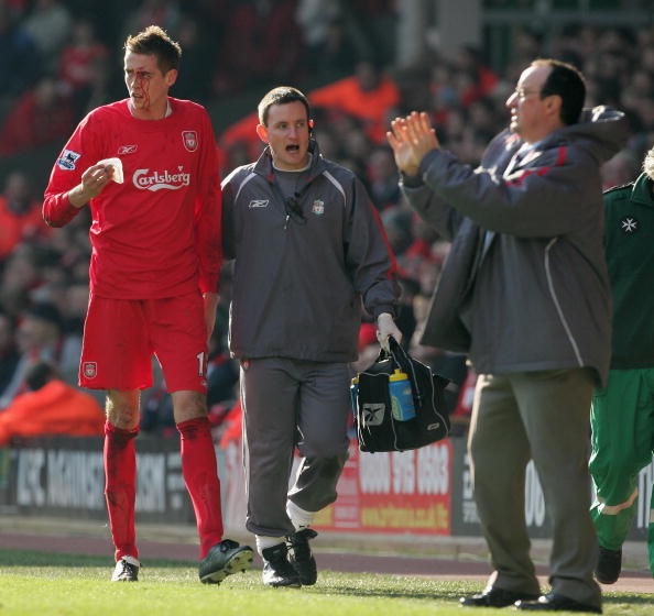 🤍 达维德·安切洛蒂今日重返伯纳乌球场。 来源：Madrid Zone