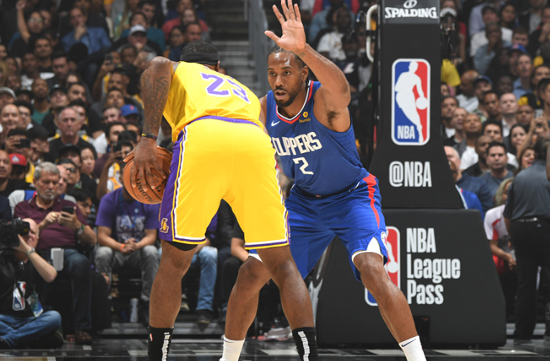 全国短道速滑冠军赛在呼和浩特开赛