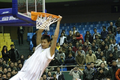 内马尔能在17分钟帽子戏法，就能带巴西队争世界杯，安帅考虑一下