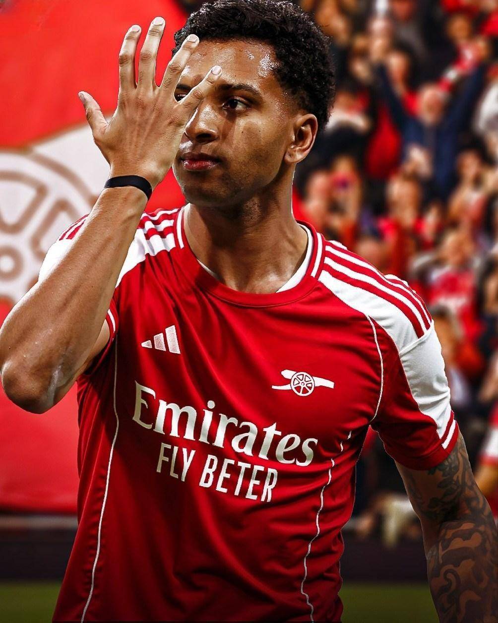 LOL传奇中单官宣退役！连续8年进世界赛，巅峰期把IG打到解散